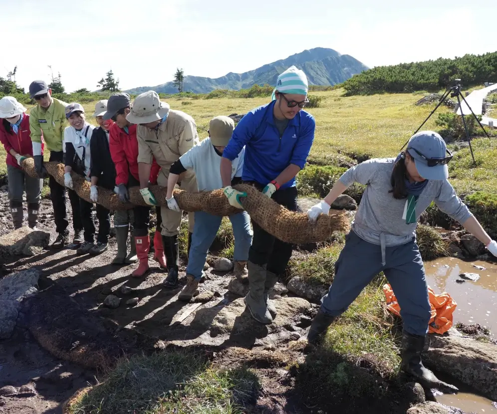祖母岳池塘復元